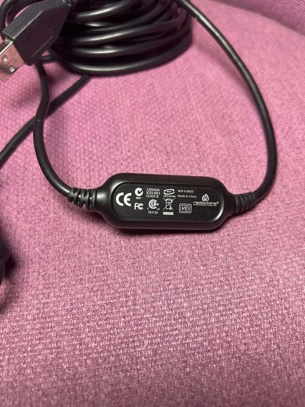 Guitar Hero Official USB Wired Microphone (E-UR20)